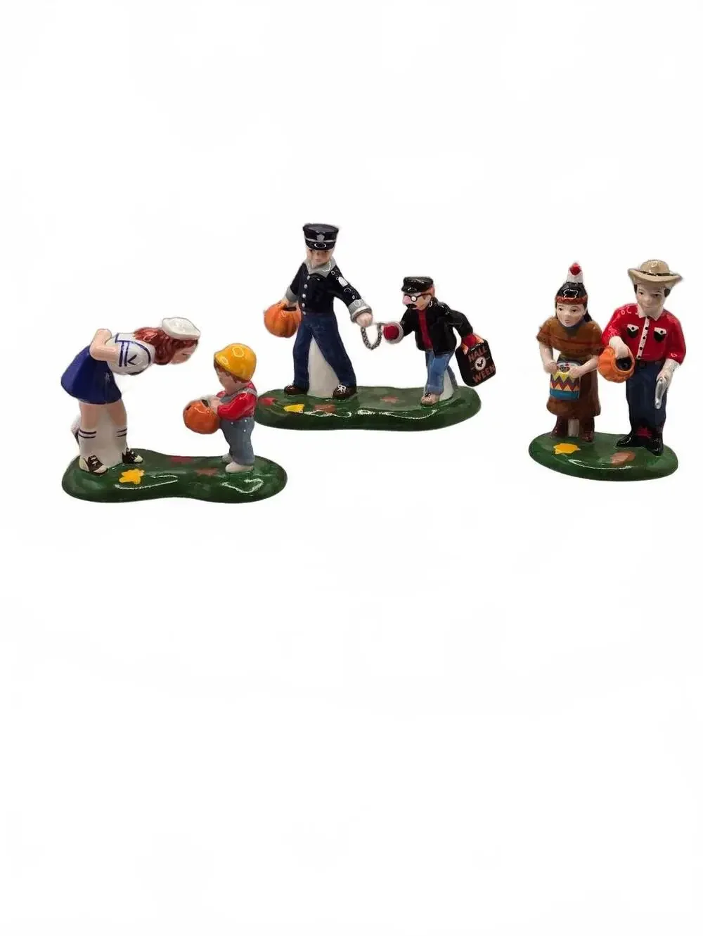 Dept 56 Snow Village Halloween Kids Hallmark Accessory mib